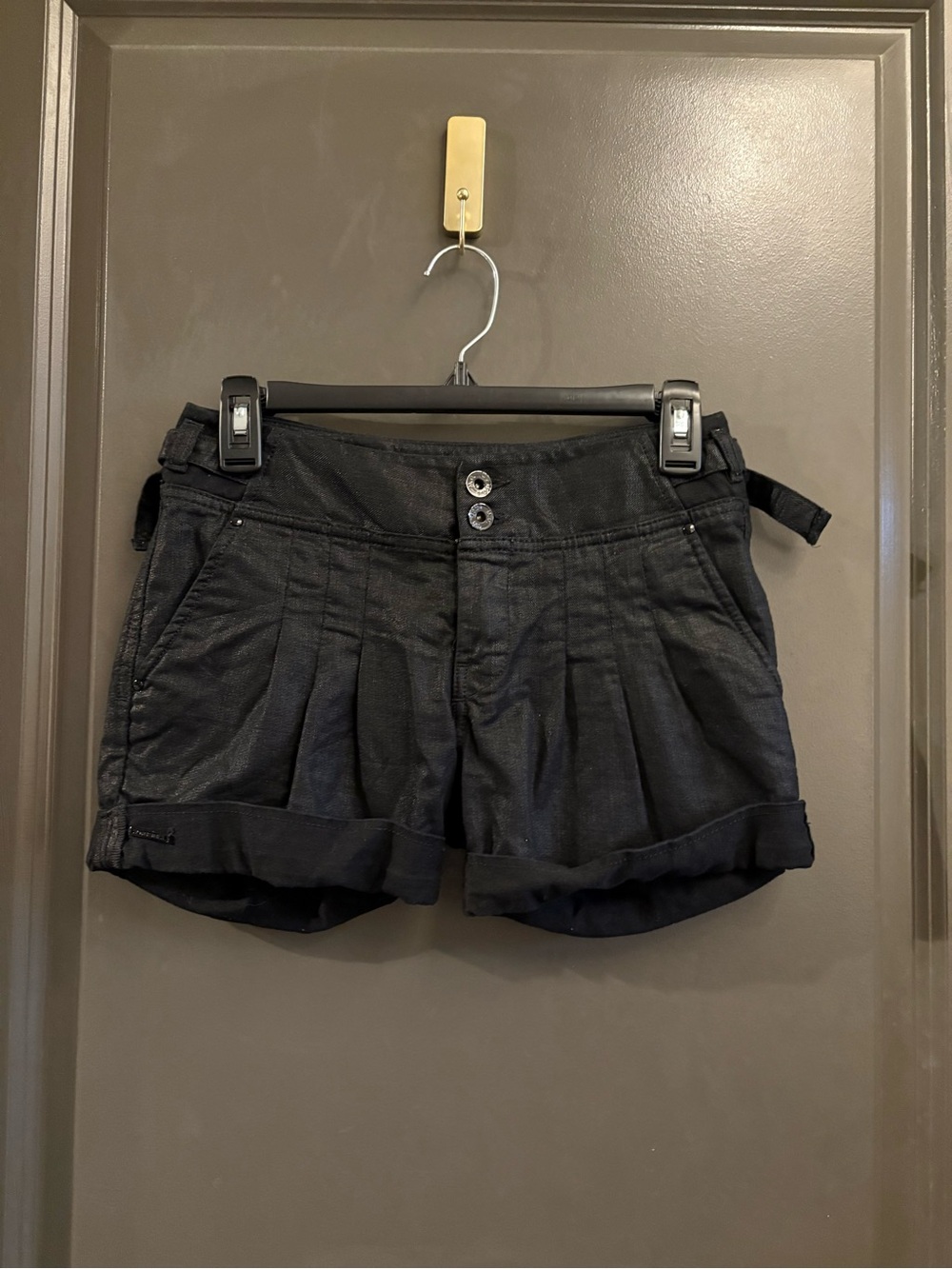 Diesel Vintage Dark Brown Corduroy Cuffed Shorts Rare Y2K  Size 25